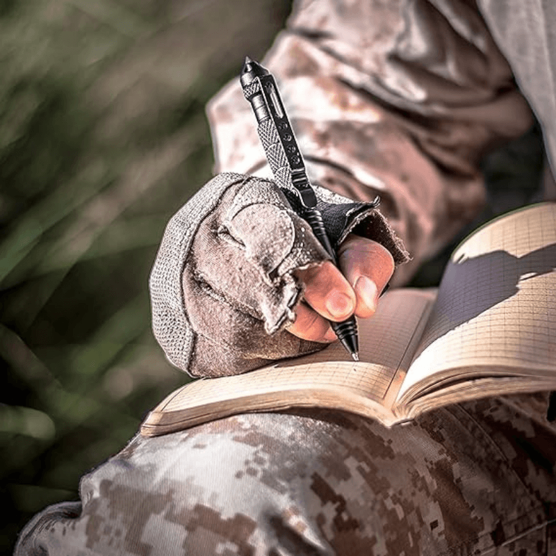 Survivance™ Premium Tactical Pen